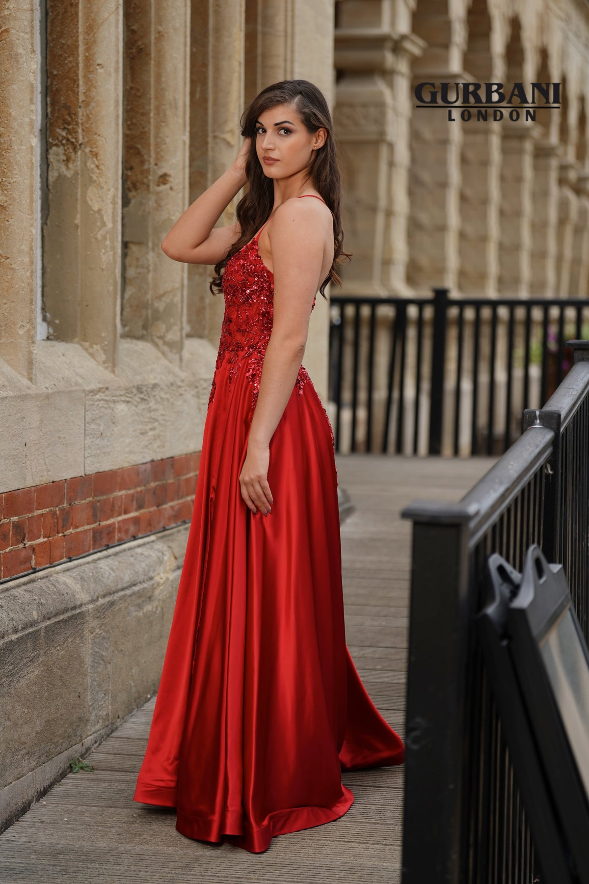Red | Detail
