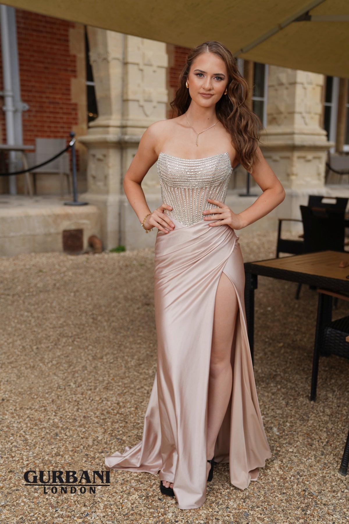 Champagne | Front
