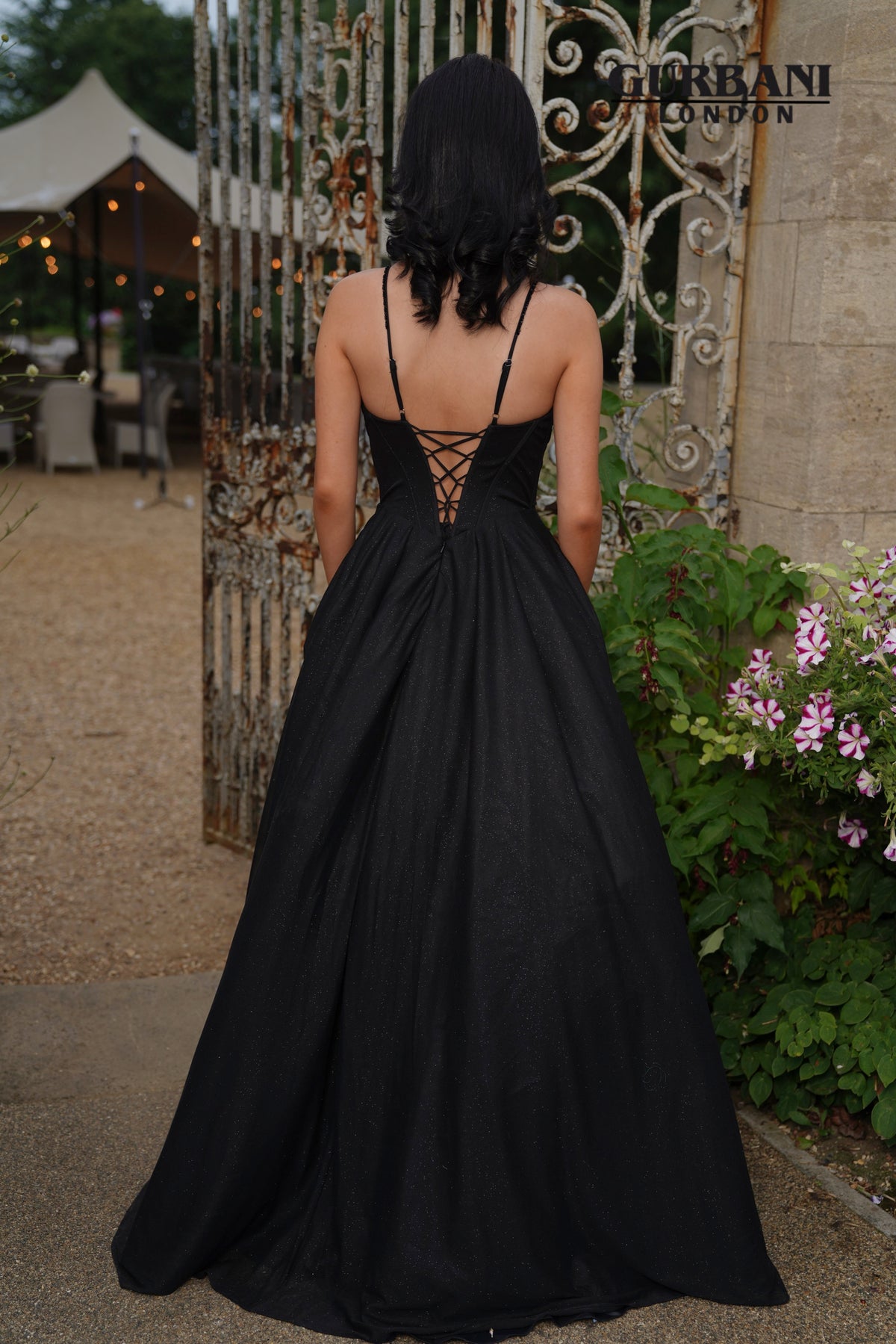 Black | Side