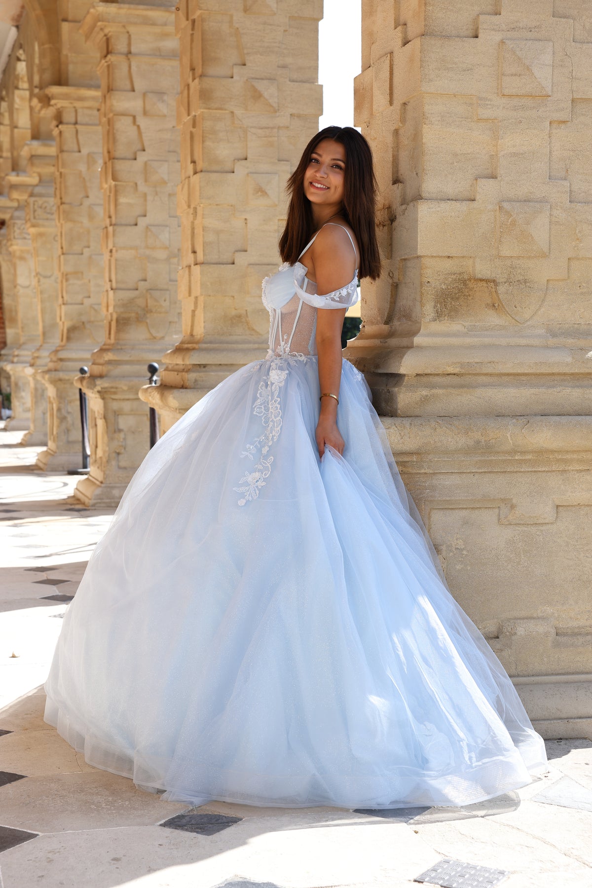 Sky Blue | Side