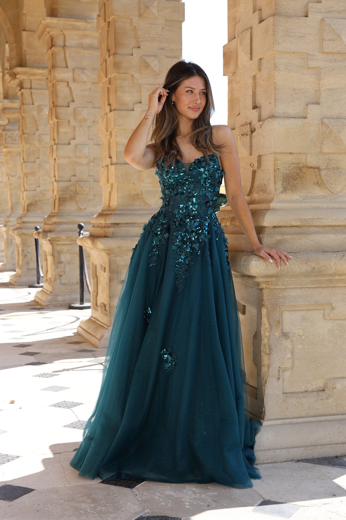Teal | Side