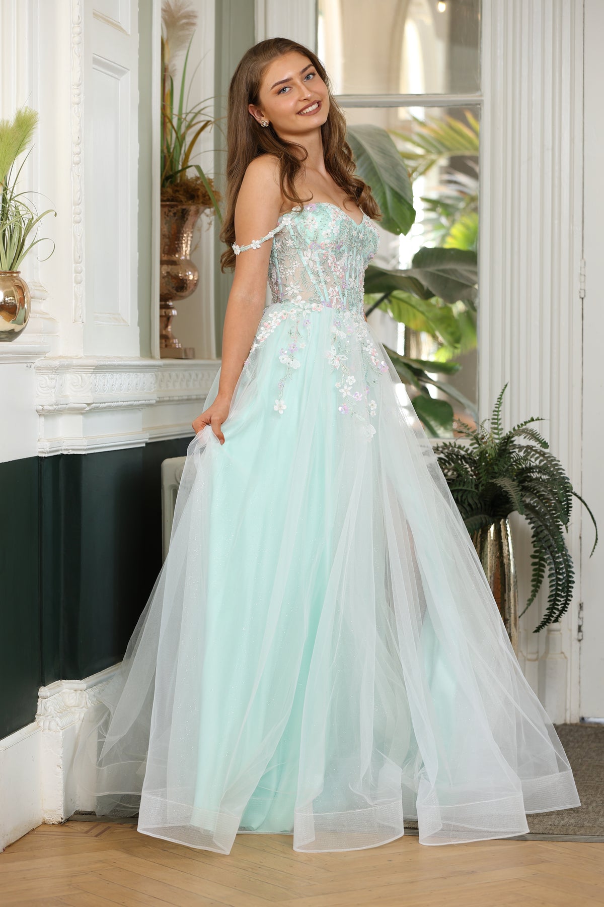 Mint | Front