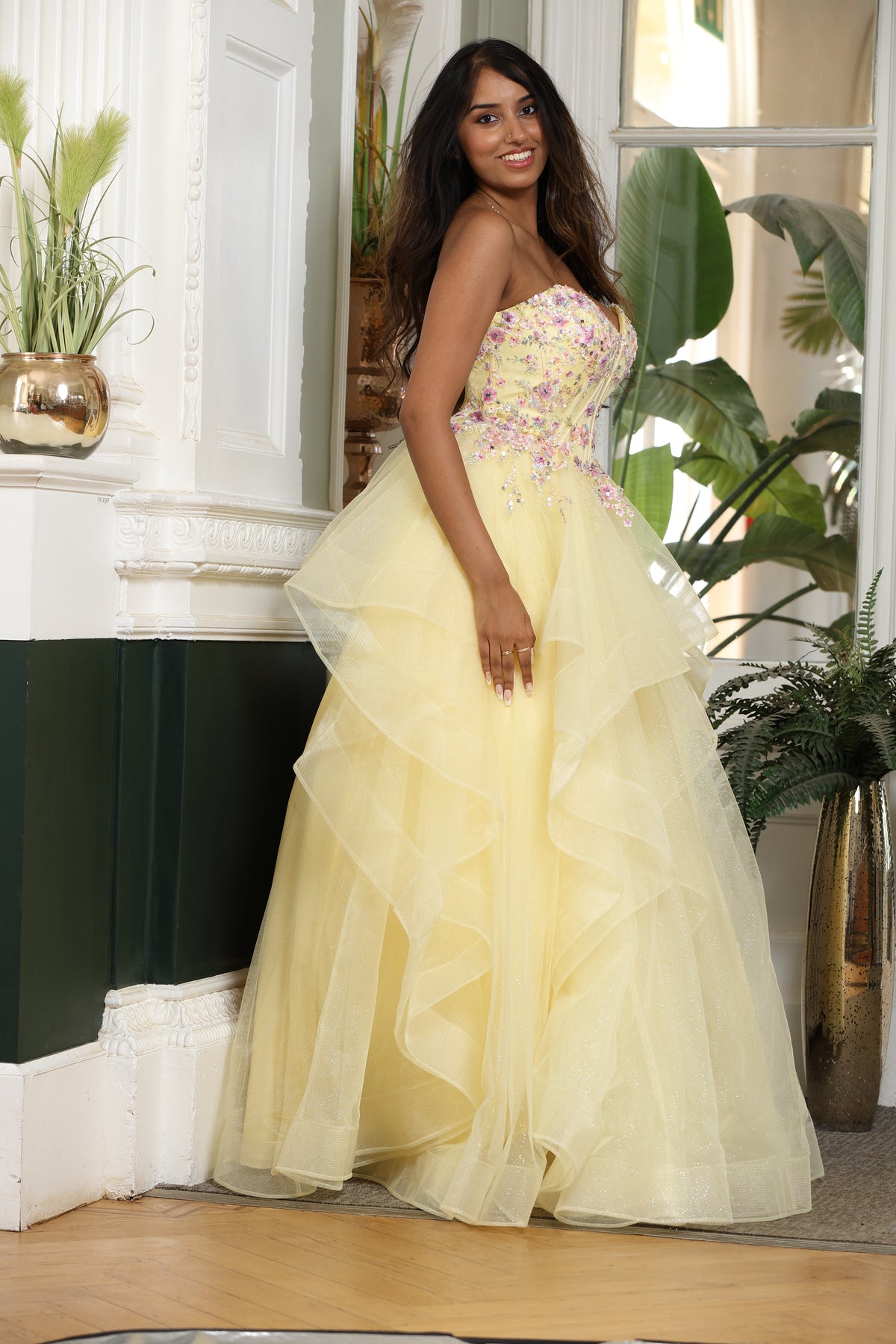 Yellow | Side