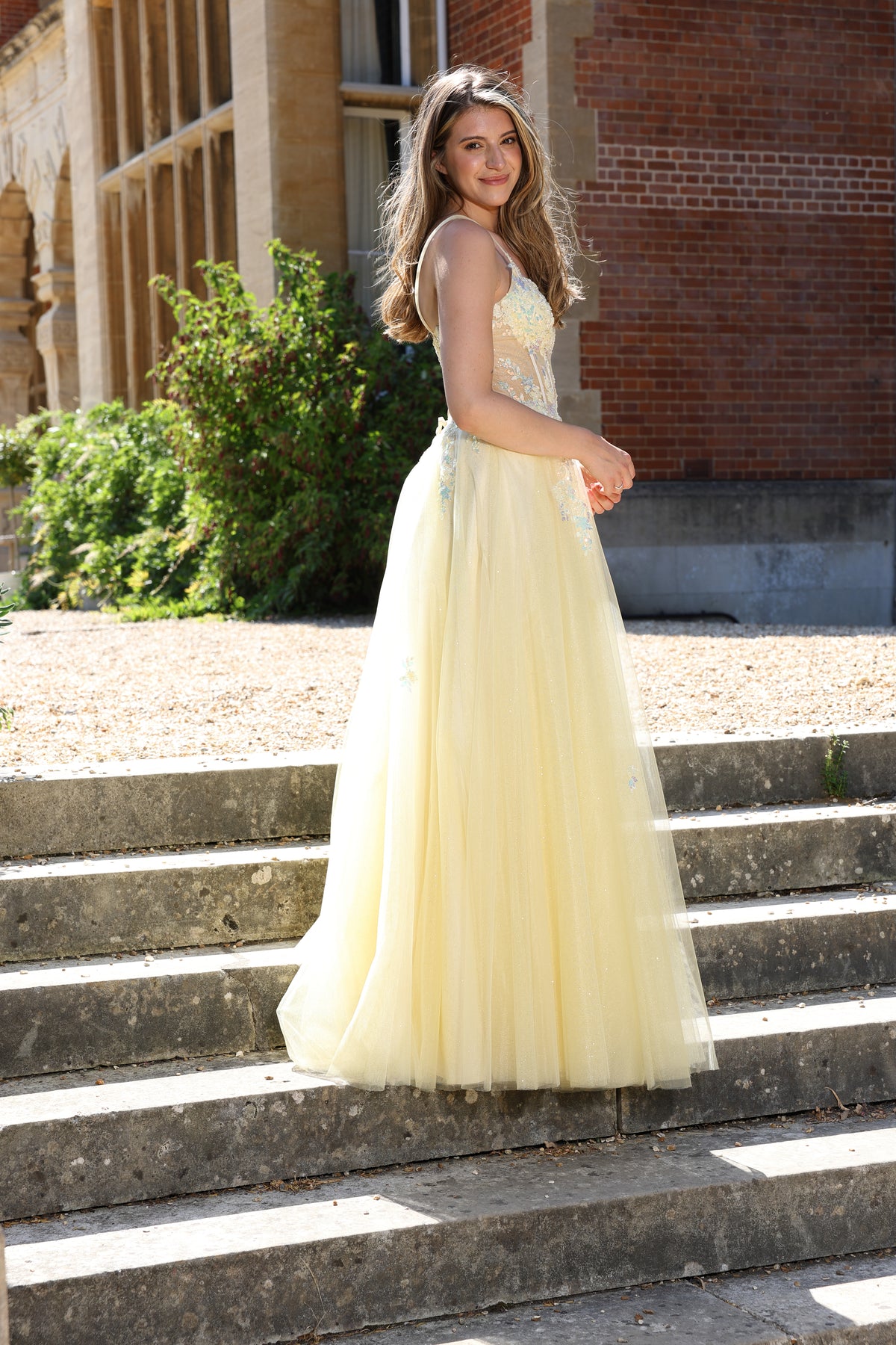 Yellow | Side