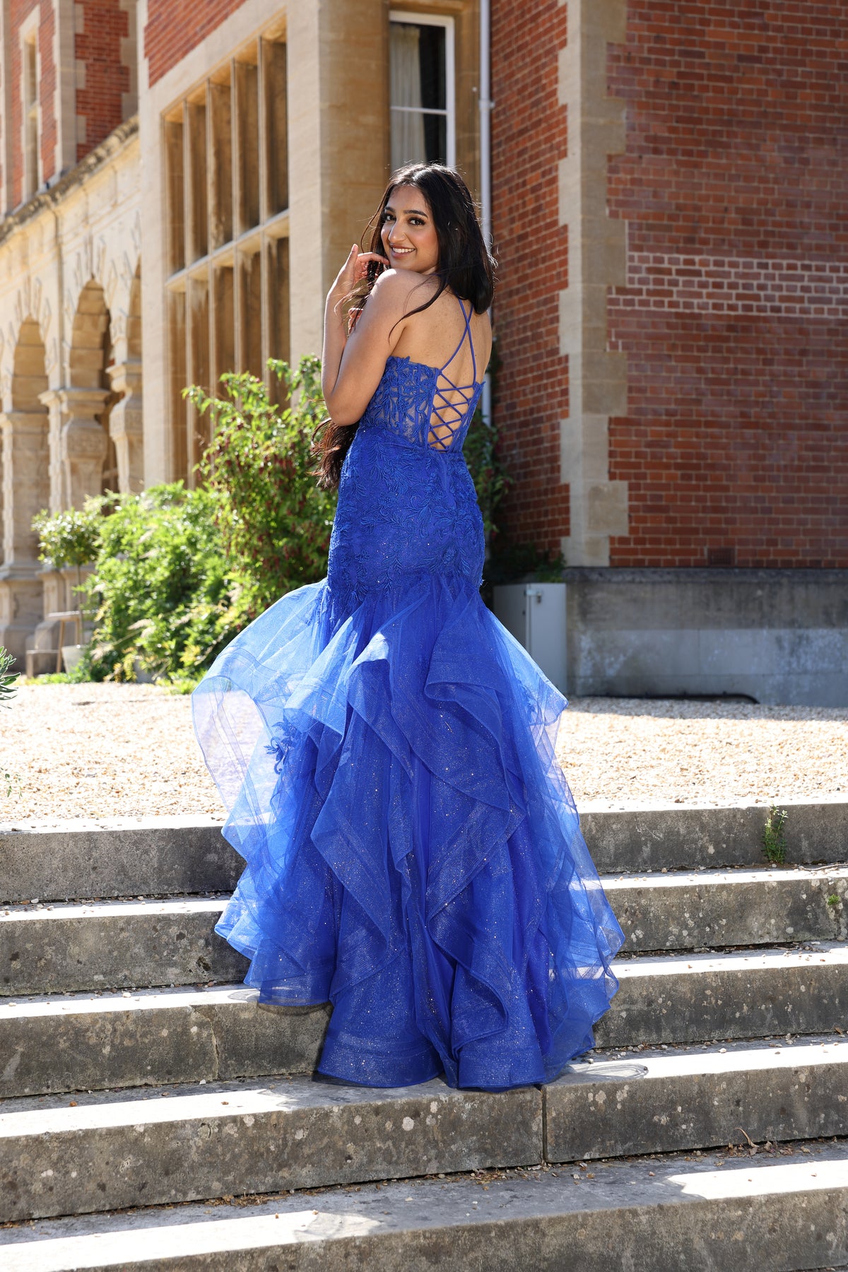 Royal | Side