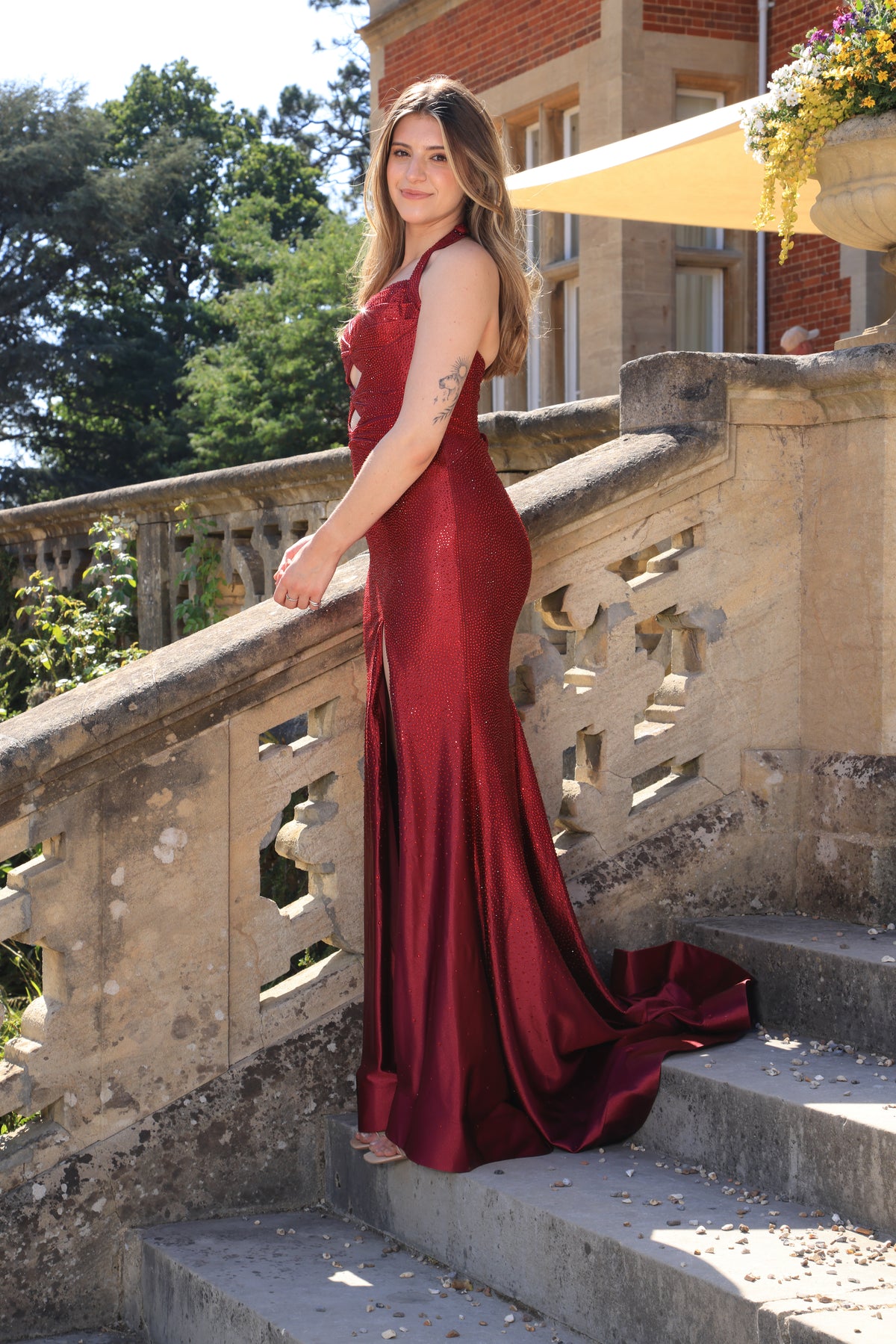 Burgundy | Side